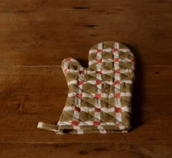 Pierce & Ward CHECKERBOARD OVEN MITT IN OLIVE AND RED | Kitchen