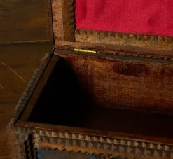 Pierce & Ward EARLY AMERICAN TRAMP ART JEWELRY BOX | Boxes