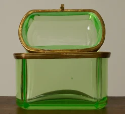 Pierce & Ward FRENCH VICTORIAN GREEN GLASS BOX | Boxes
