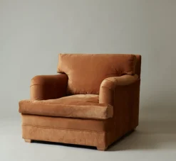 Pierce & Ward LOUISA CLUB CHAIR | Furniture | Pierce & Ward Collection
