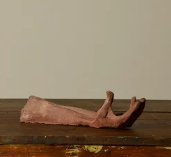 Pierce & Ward STUDIO ART HAND SCULPTURE | Ceramics | Objets D'Art