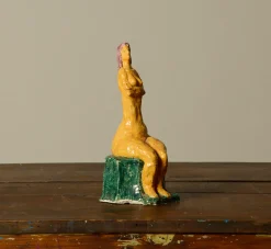 Pierce & Ward STUDIO ART SEATED WOMAN SCULPTURE | Ceramics | Objets D'Art